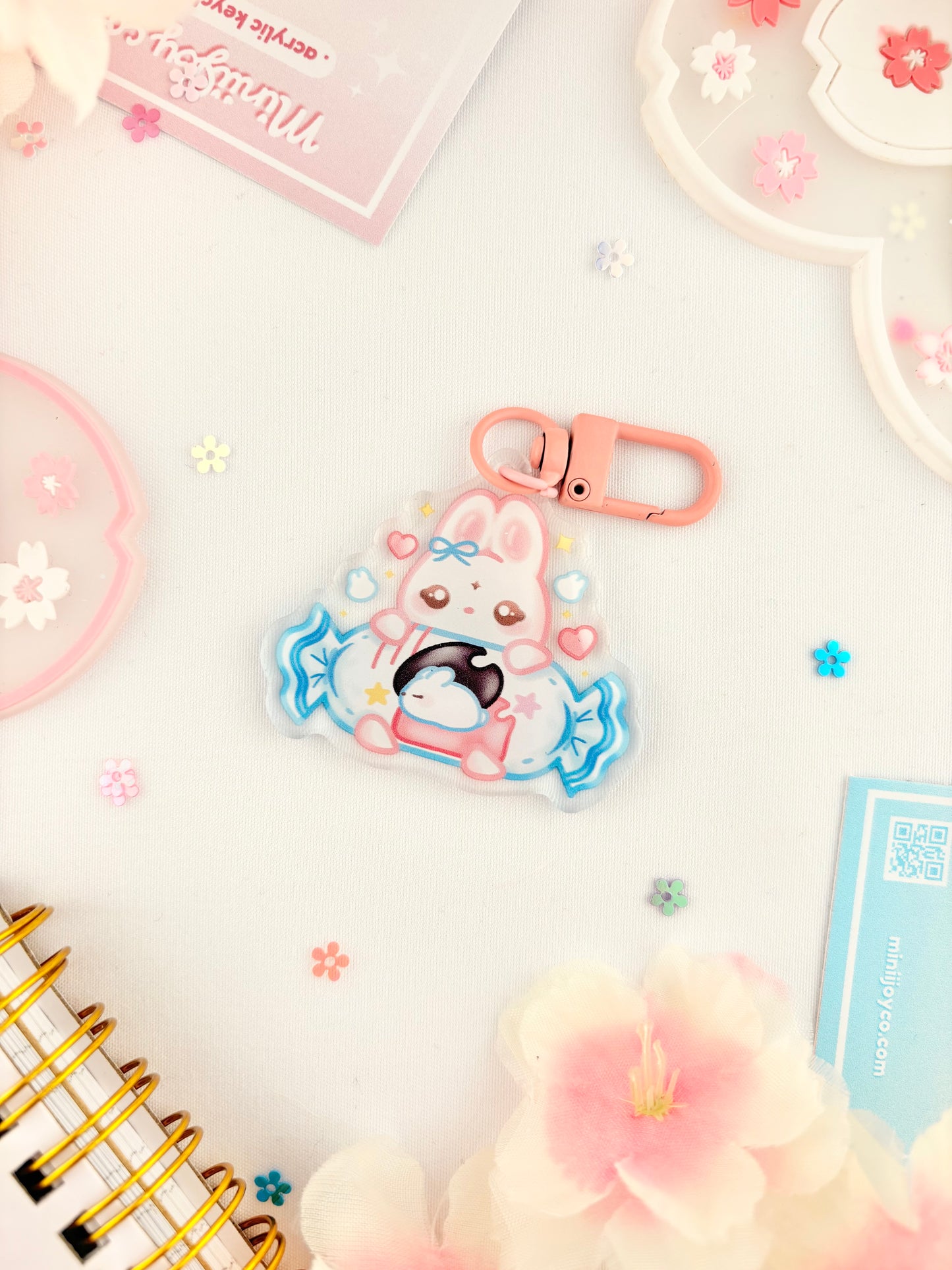 Buns - White Rabbit Keychain