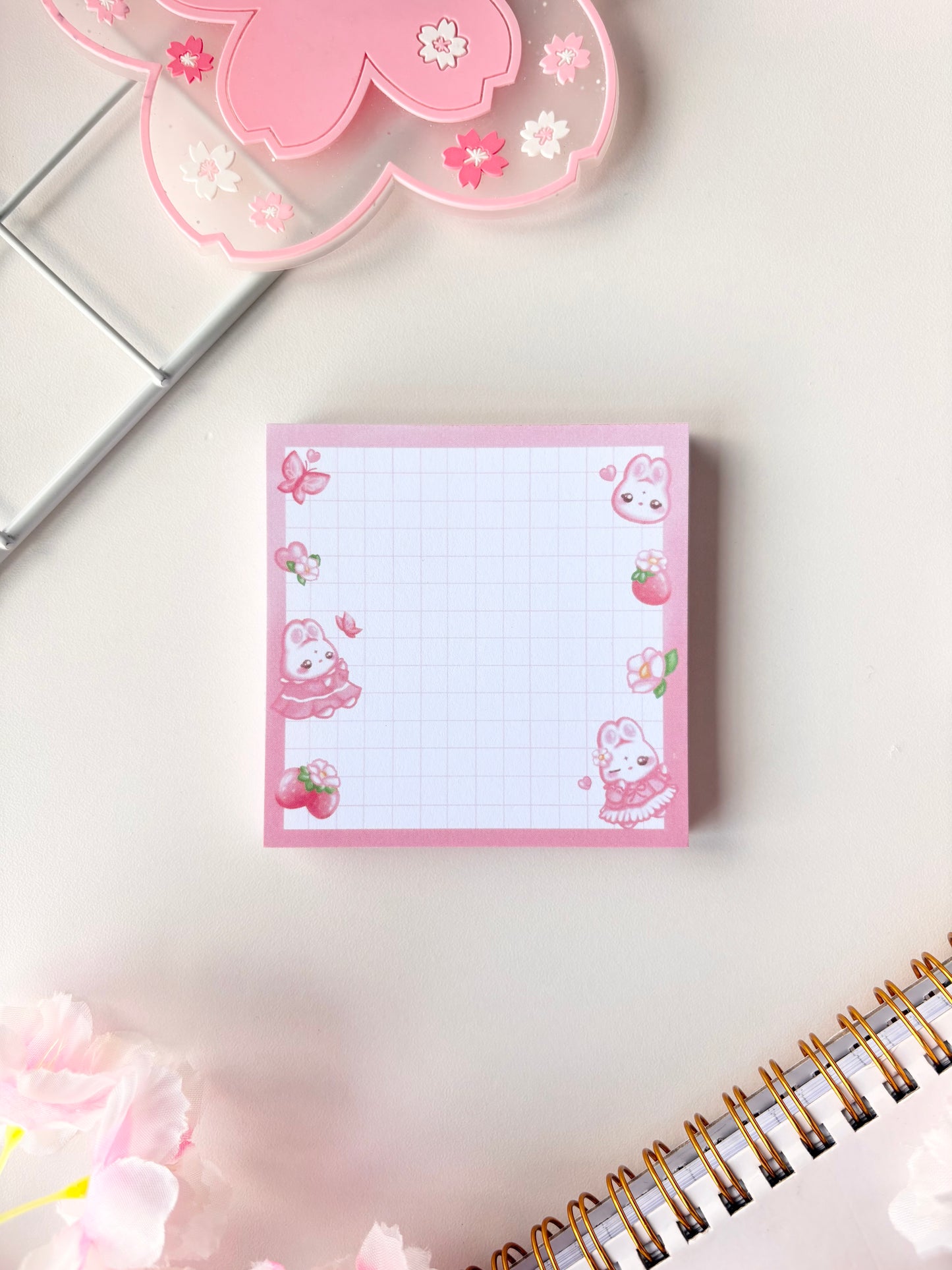Straw Buns Memo Pad